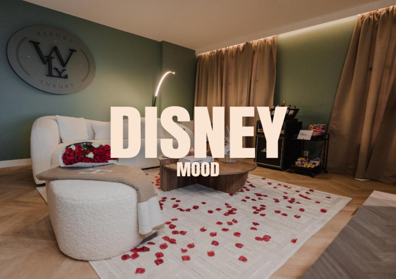 Mood By Weloveyou Apartment